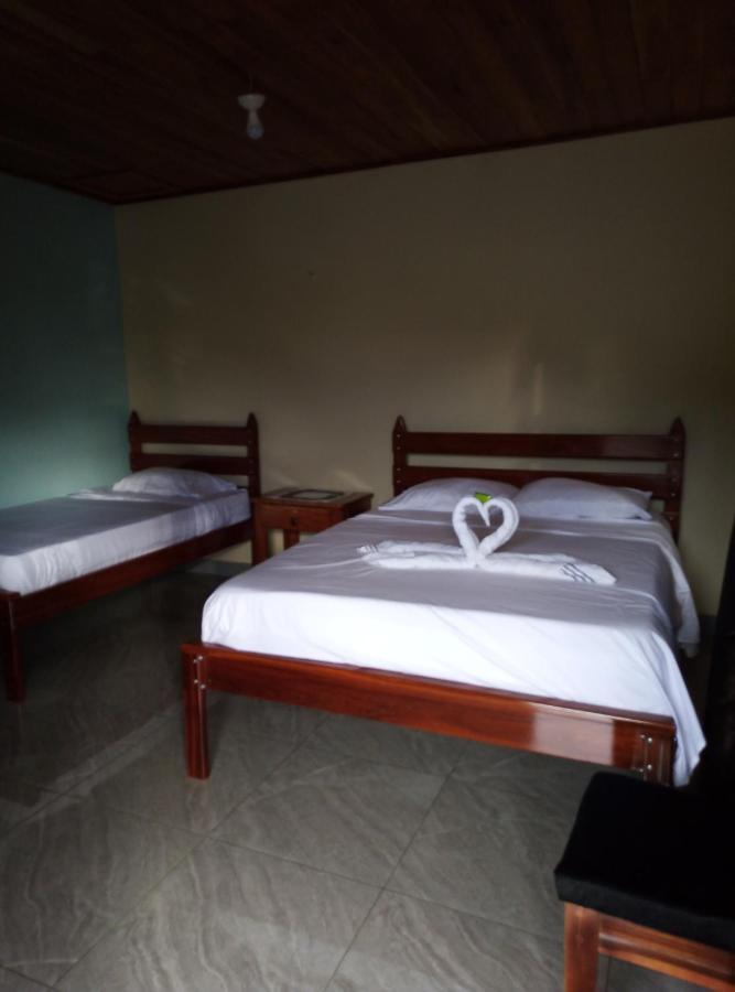 Cabinas El Pilon Rio Celeste Екстериор снимка